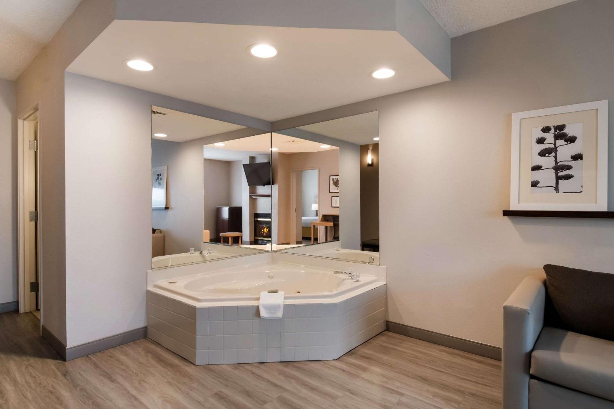 Country Inn & Suites By Radisson, Harrisburg Northeast - Hershey المظهر الخارجي الصورة